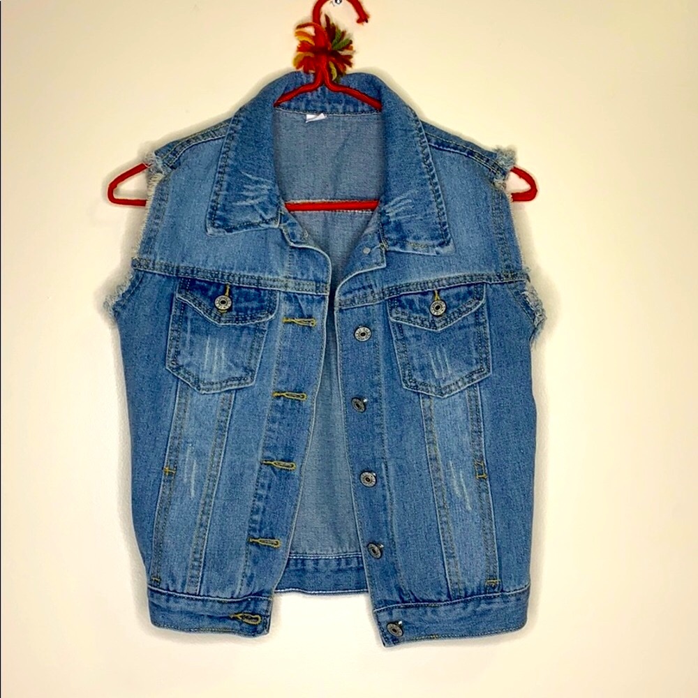 Denim Vest | Jean Button Down Two Chest Pocket Sleeveless Top | Size Medium